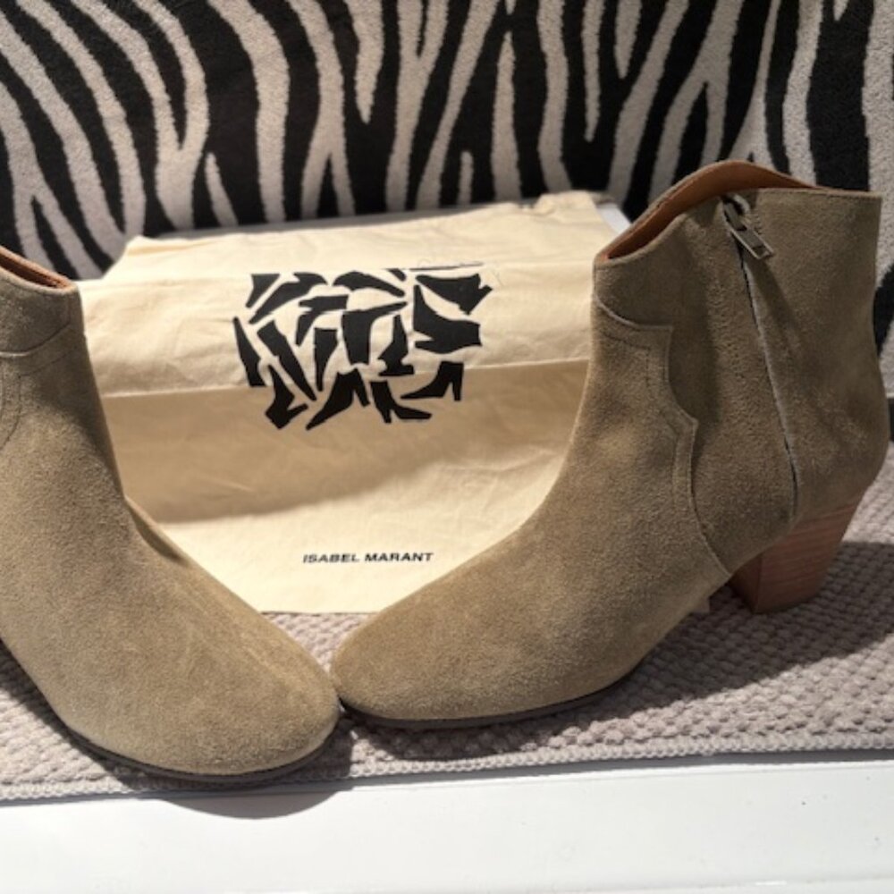Isabel Marant Dicker Taupe suede ankle bootie